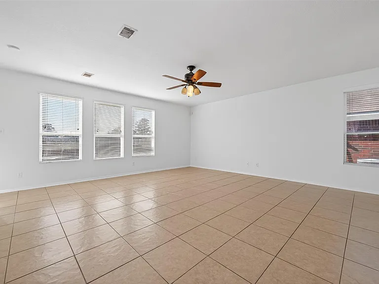 29426 Winton Wood Way — Photo 6