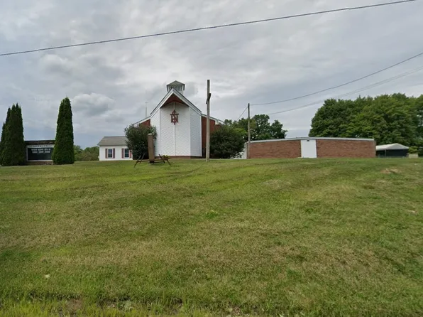 16864 Conneaut Lake Rd, Meadville, PA 16335