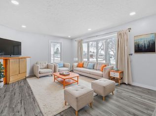 12002 37th St NW, Edmonton, AB