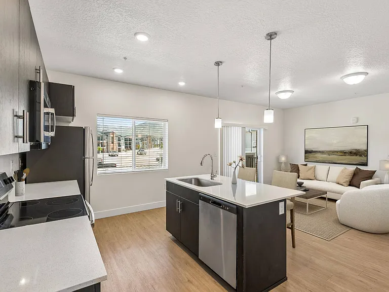 Lex Apartments — Photo 11