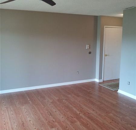 Large Living Room - New Flooring!