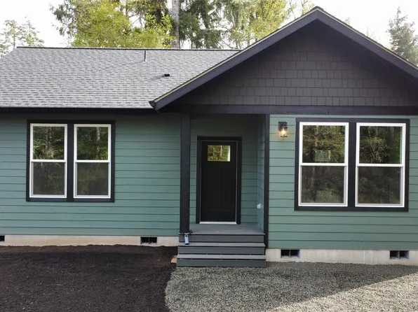 756 Evergreen Avenue SE, Ocean Shores, WA 98569