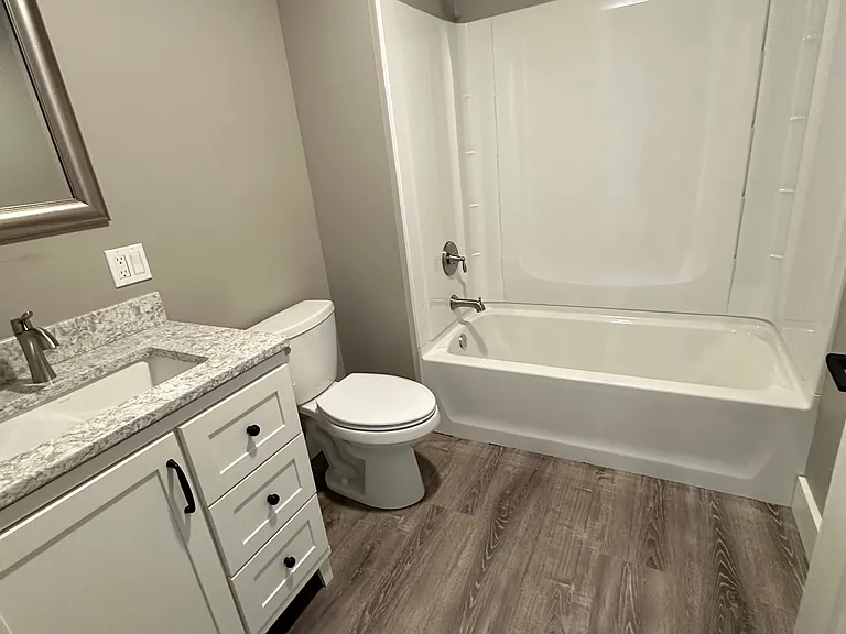 2430 Intertown Rd — Photo 13