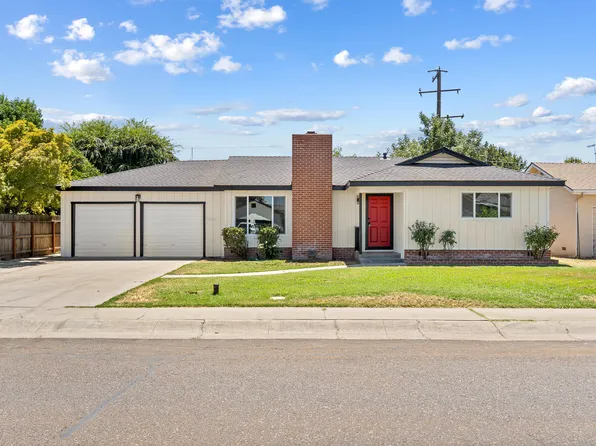 2645 W Laura Avenue, Visalia, CA 93277