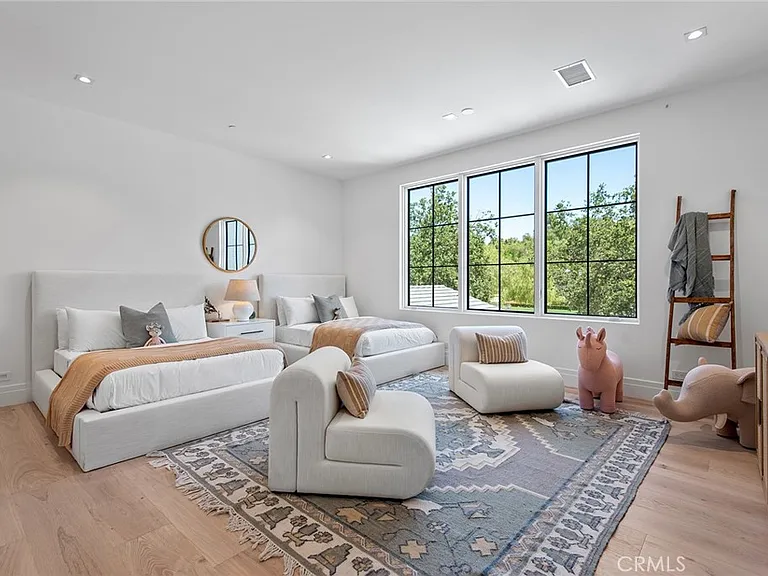 24044 Long Valley Rd — Photo 33