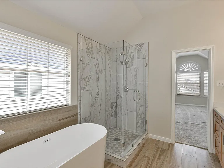 15707 Sandisfield Ln — Photo 22
