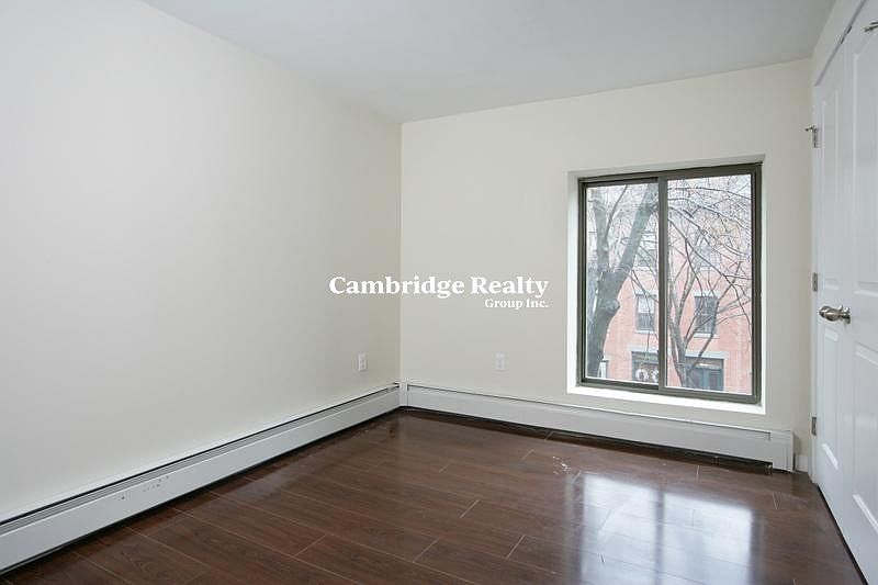 2nd image of 16 E Springfield St #2T