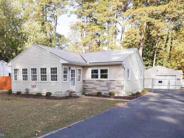 405 Hayward Ave, Fruitland, MD 21826