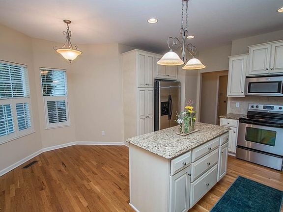 4th image of 510 Montego Ct
