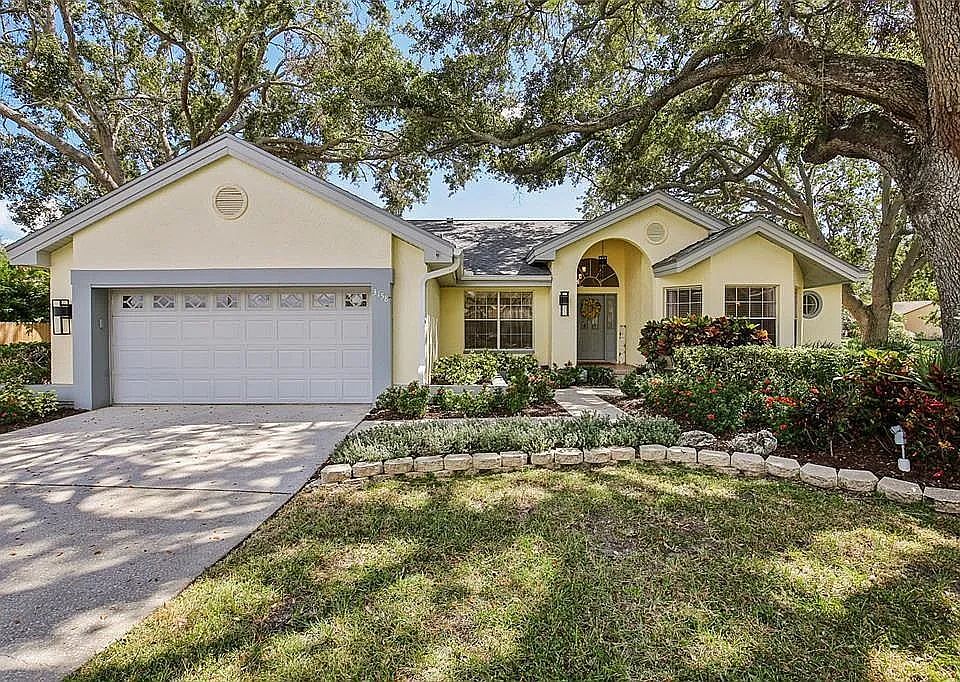 1st image of 3158A Shoreline Dr
