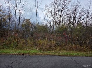 Niagara Expy #4, Niagara Falls, NY 14305