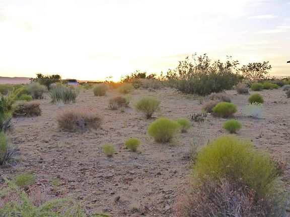 4th image of 0000 Sundown Dr
