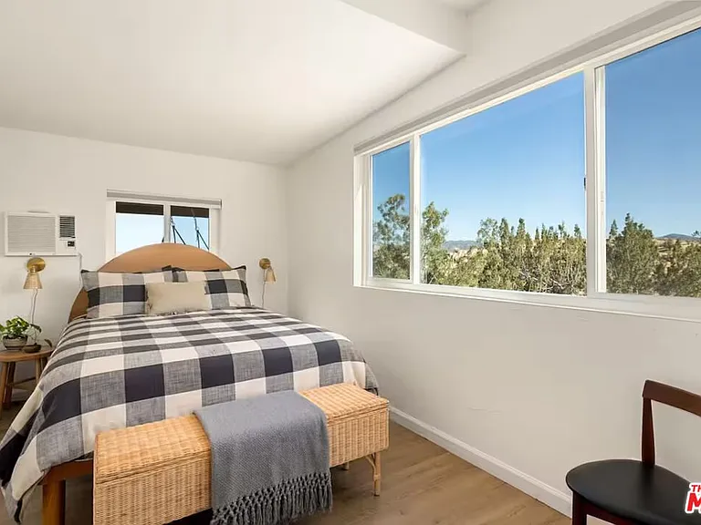 6036 Chula Vista Ave — Photo 11