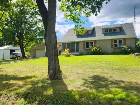 7060 Somerset Rd, Addison, MI 49220