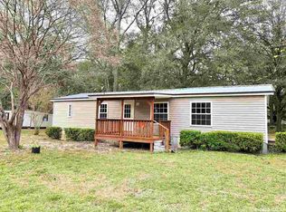 481 SE Maid Marion Ln, High Springs, FL 32643