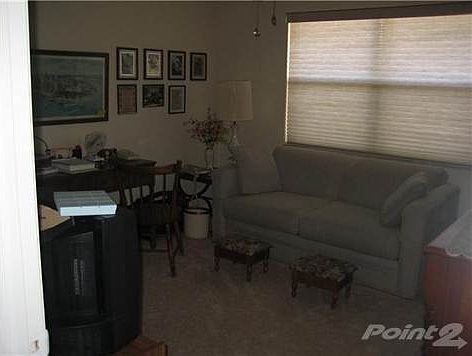 3rd image of 2606 NW 104th Ave APT 204
