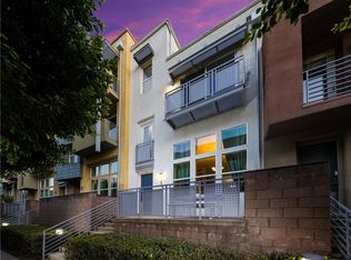 506 E Jeanette Ln, Santa Ana, CA 92705