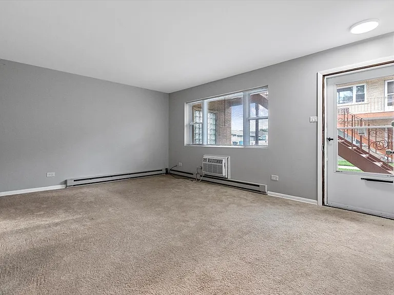 6256 W 64th Pl #202 — Photo 4