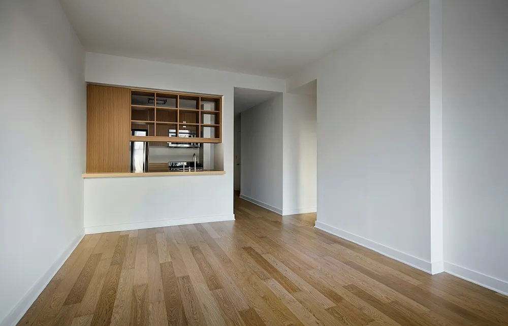 450 West 17th Street — Photo 3