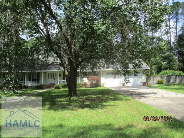 2500 Pin Oak St, Jesup, GA 31546