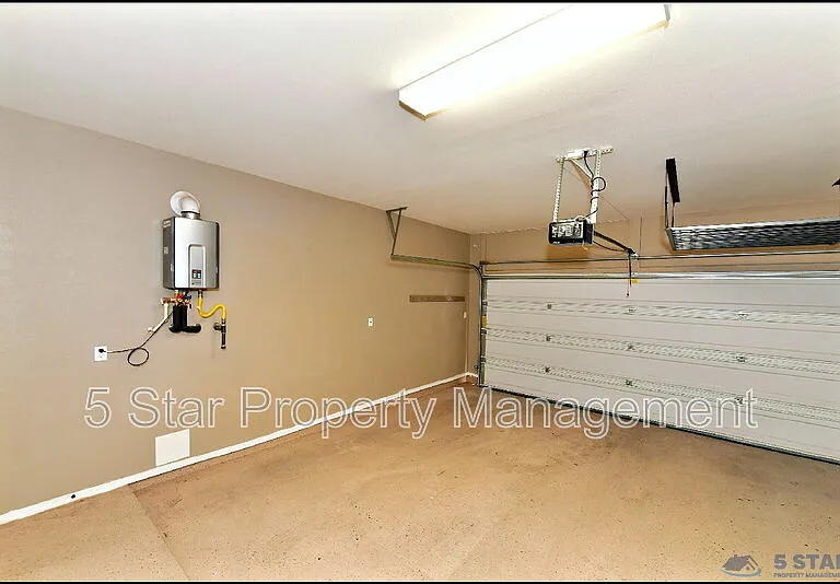 3741 Loma Adriana Dr — Photo 34