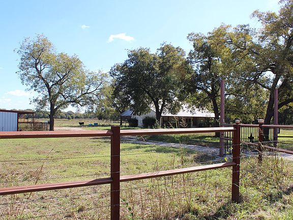 2nd image of 1135 County Road 3381