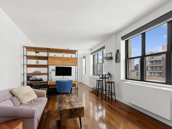 58 Metropolitan Ave, Brooklyn, NY