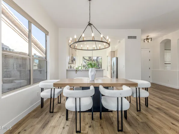 4382 E BRILES Road, Phoenix, AZ 85050