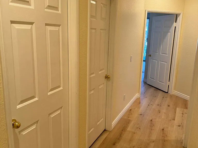 14975 Mount Wilson Ln — Photo 23