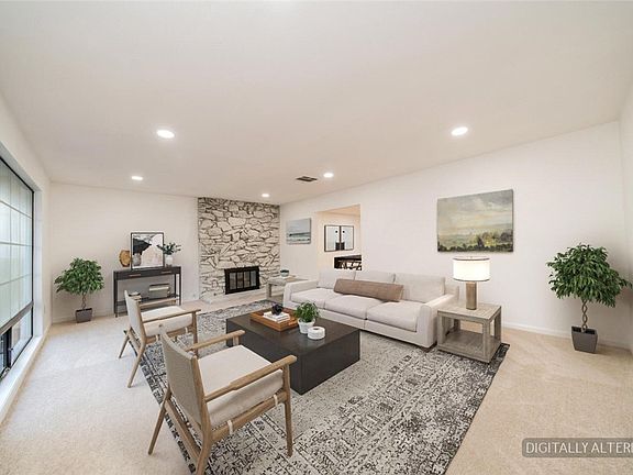 2nd image of 1426 5th Ave