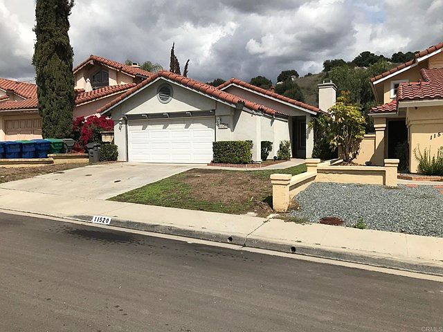 2nd image of 11520 Avenida Marcella