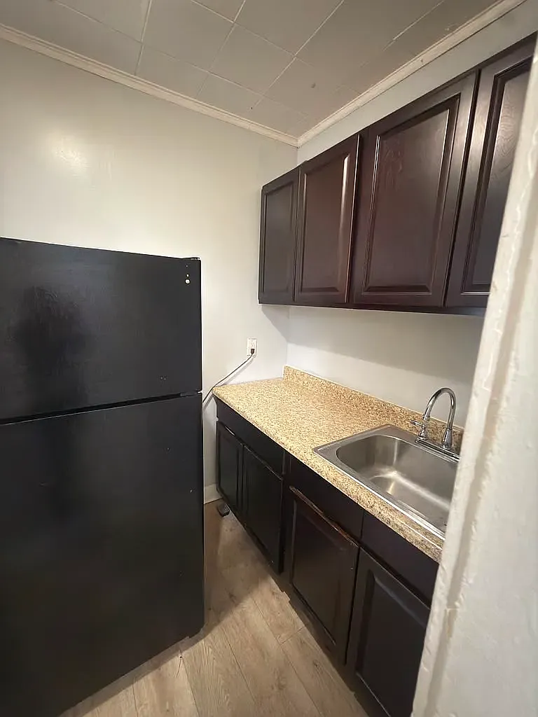 1 bed, 600 sqft, $1,649 — Photo 1