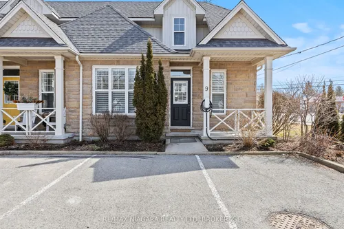 450 Nassau St #9 Photo 1