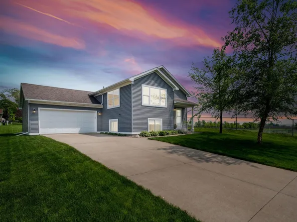 725 Washington St, Kenyon, MN 55946
