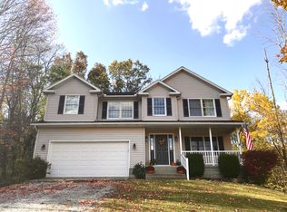 2427 Apple Valley Dr, Howard, OH 43028