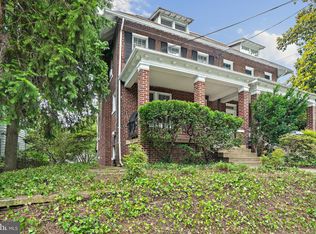 3521 35th St NW, Washington, DC 20016