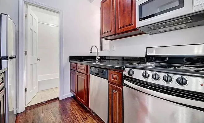 Rented by REAL New York | media 11