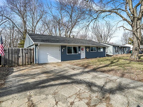 2nd image of 1860 Churchill Rd