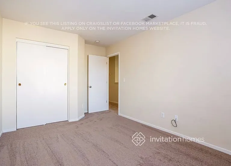 3043 Roadrunner Dr — Photo 17