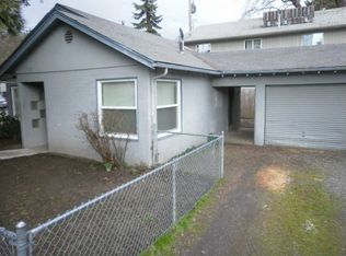 507 NE 8th St, Grants Pass, OR 97526