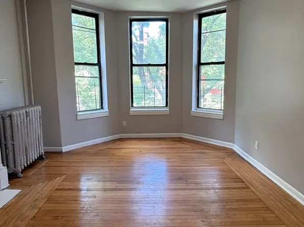 4231 Park Ave #1A, Bronx, NY 10457