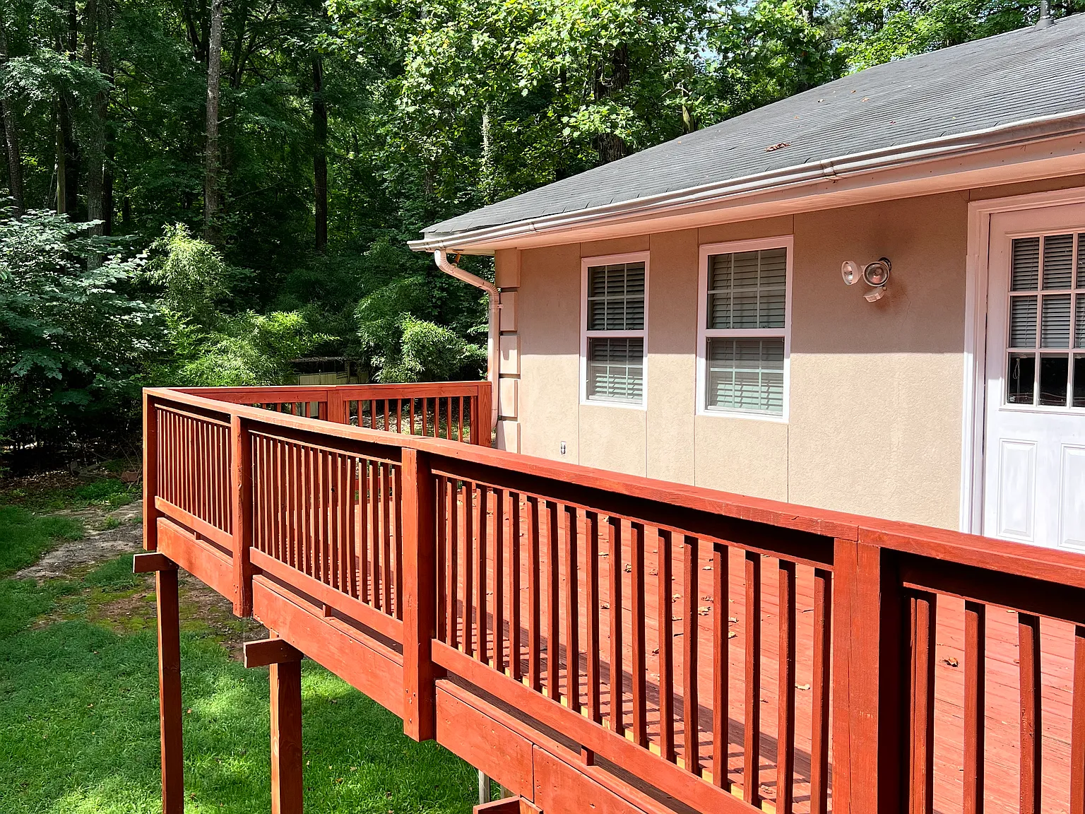 7 bed, 5.5 bath, 4364 sqft, $3,850 — Photo 4