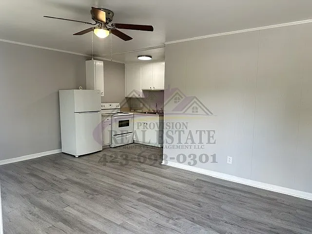 1 bed, 1.0 bath, $800 — Photo 2