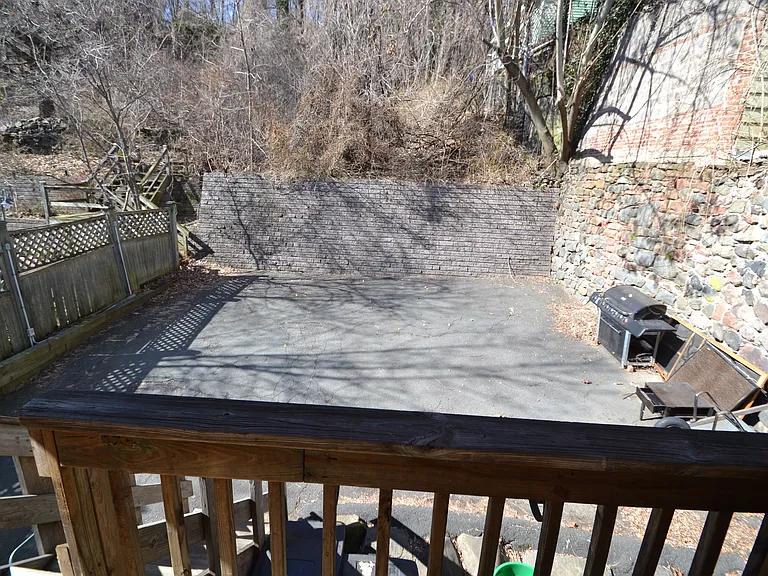 486 Piermont Ave — Photo 12