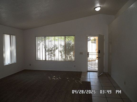 4th image of 16419 Bunnell Ave