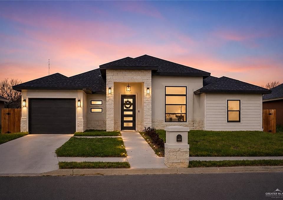 1st image of 611 Seguin Loop