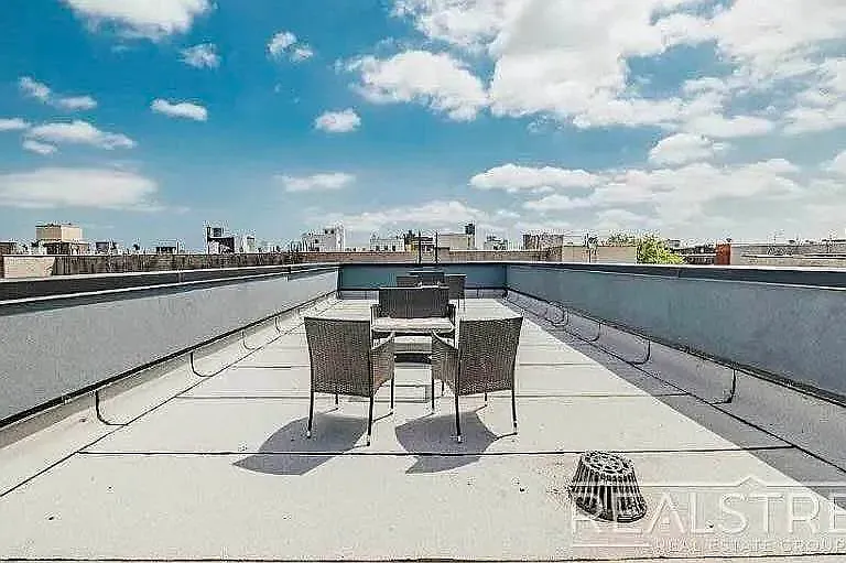 1526 Park Pl #2B — Photo 7