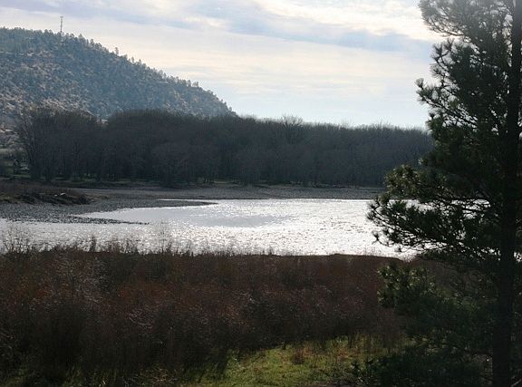 Yellowstone River below house