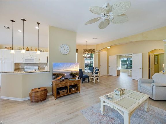 5th image of 9270 Spring Run BLVD