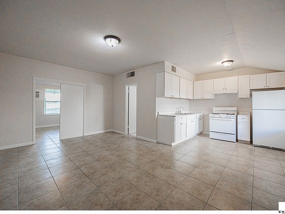 2nd image of 864 E Chandler Blvd APT 15